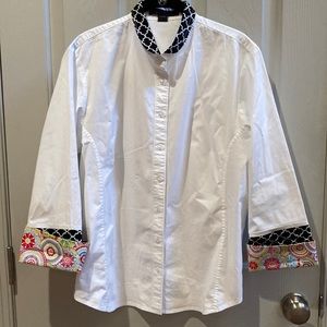 EUC Pearly Vine shirt